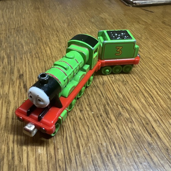 Henry and Tender Thomas The Train Friends‎ Die Cast Metal Magnetic 2002 - Picture 1 of 4